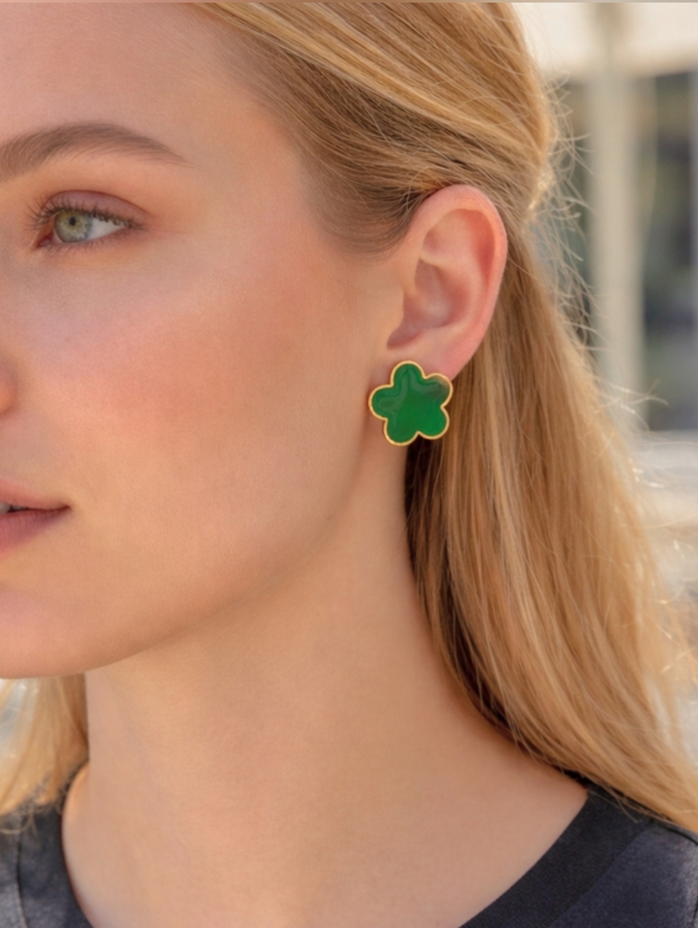 Clover Green Flower Stud Earrings, NWT